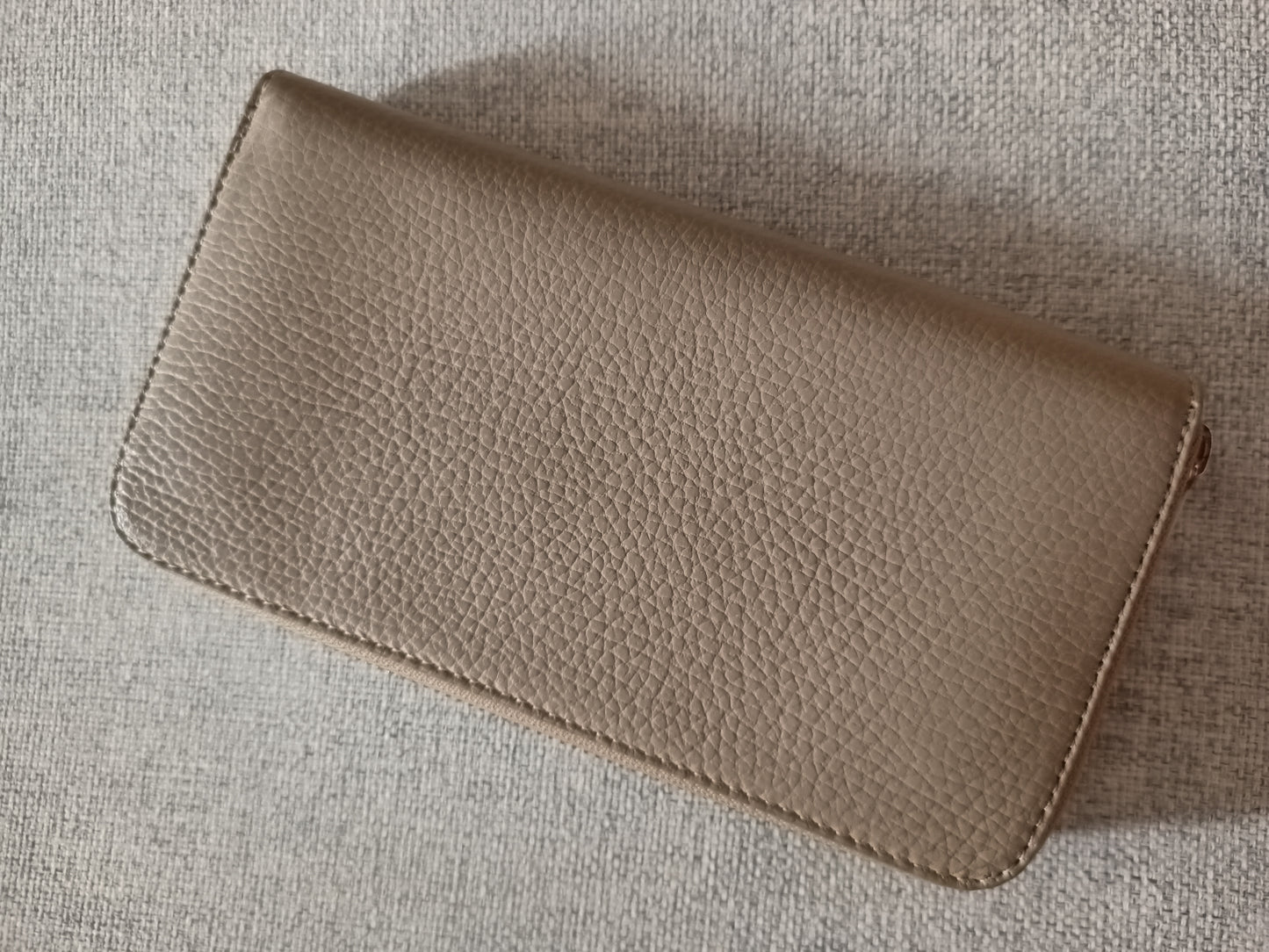 short zippy wallet